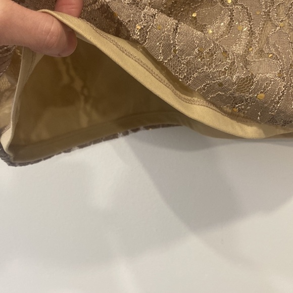 2‎ Piece Tank Lace Overlay With Lace Cardigan - Picture 9 of 16